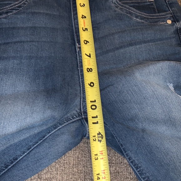 Democracy Jeans - Picture 6 of 7